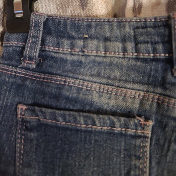 Free Planet Girls Shorts - Picture 5 of 5